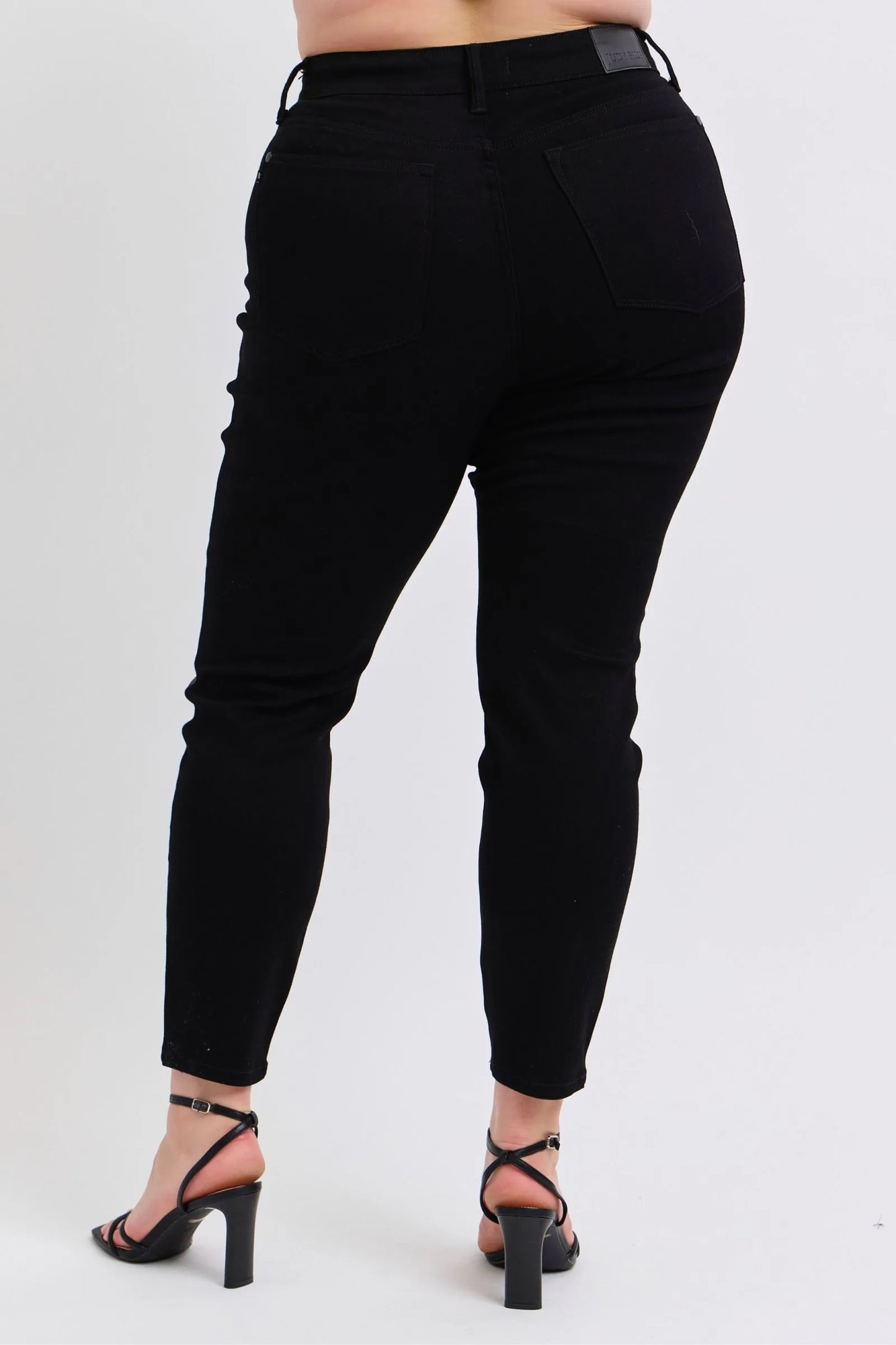 Faux Leather Skinny Pants