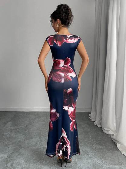 Sleeveless Bodycon Maxi Dress with Floral Print