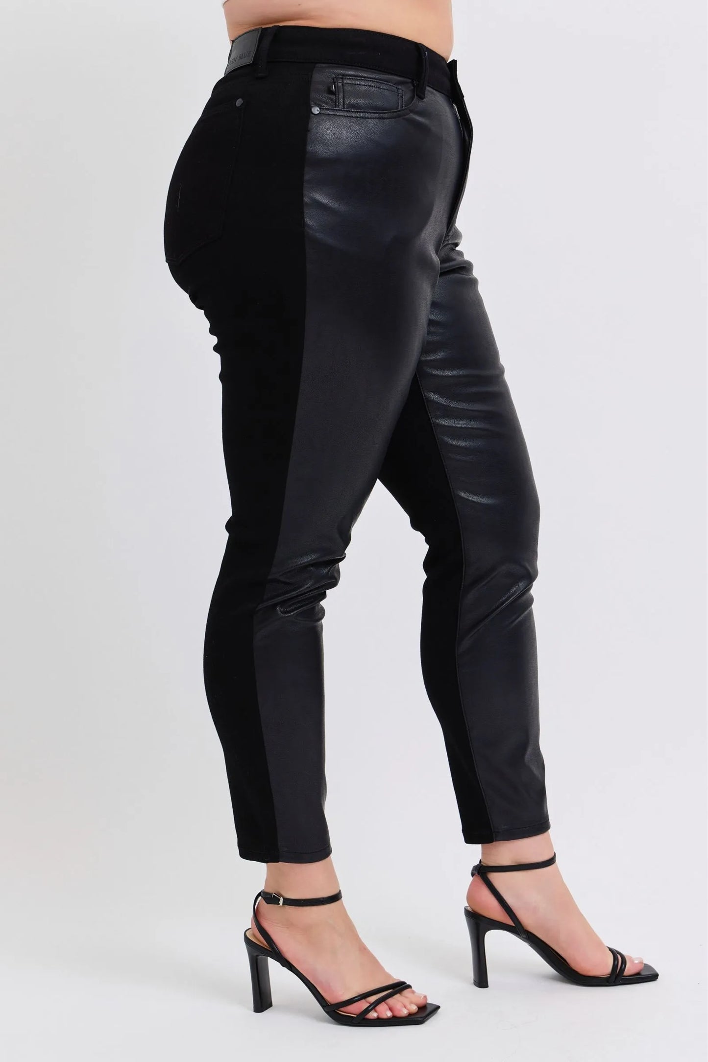 Faux Leather Skinny Pants